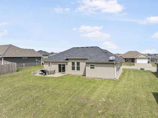 3600 MEANDERING CT, Columbia, MO 65202