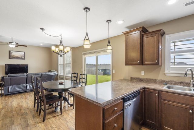 3600 MEANDERING CT, Columbia, MO 65202