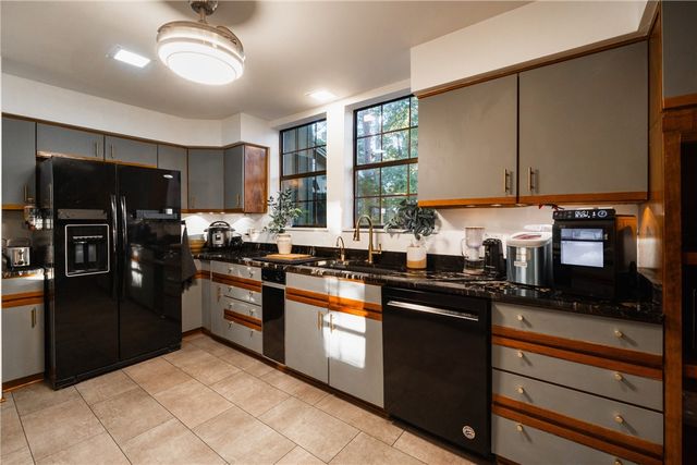 4 Briarwood Lane, Clarksville, AR 72830