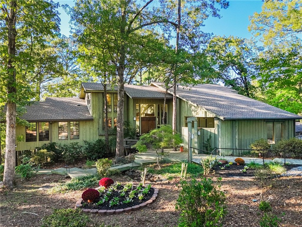 4 Briarwood Lane, Clarksville, AR 72830