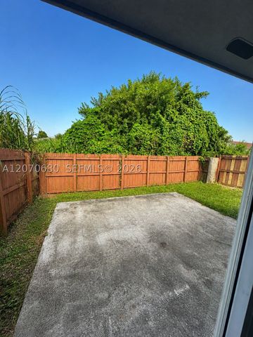 28331 SW 141st Ct, Homestead, FL 33033