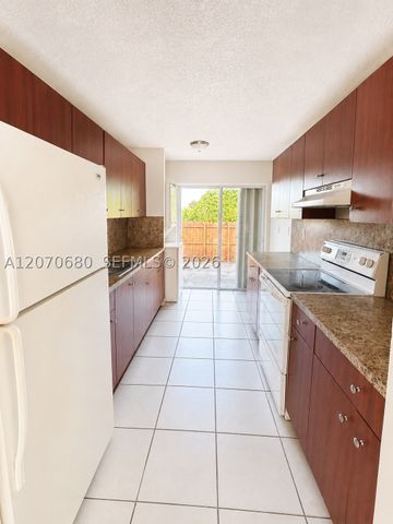 28331 SW 141st Ct, Homestead, FL 33033