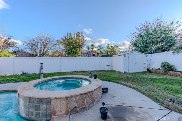 511 Madrid Street, Hemet, CA 92545