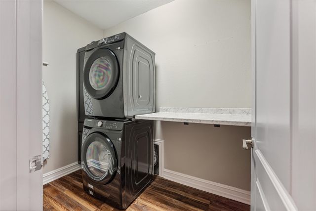 3412 Weyburn Drive, Mansfield, TX 76084