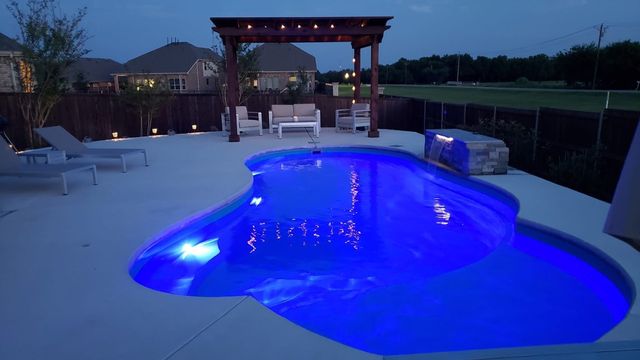 3412 Weyburn Drive, Mansfield, TX 76084