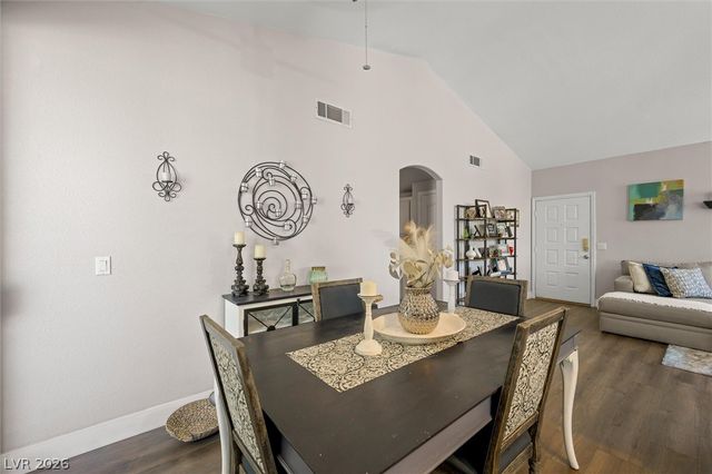 1830 North Buffalo Drive 2057, Las Vegas, NV 89128