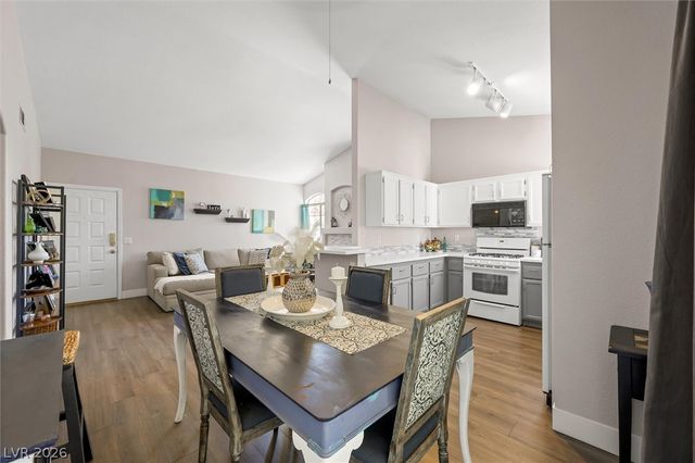 1830 North Buffalo Drive 2057, Las Vegas, NV 89128