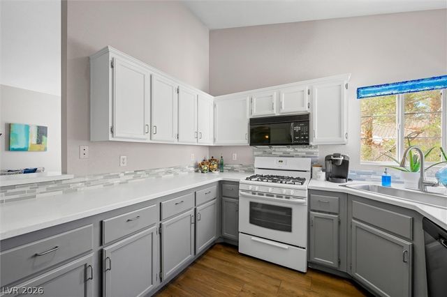 1830 North Buffalo Drive 2057, Las Vegas, NV 89128