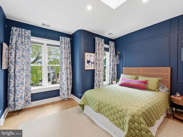 626 MORTON PL NE, Washington, DC 20002