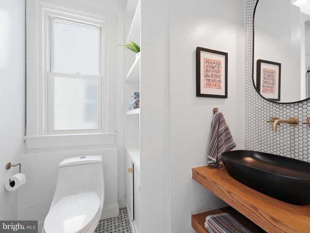 626 MORTON PL NE, Washington, DC 20002