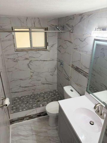 693 Maurine Drive, Columbus, OH 43228