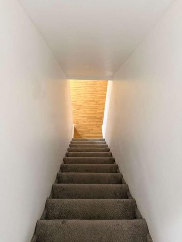 693 Maurine Drive, Columbus, OH 43228