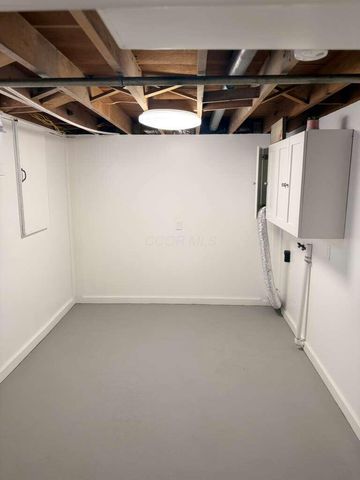 693 Maurine Drive, Columbus, OH 43228