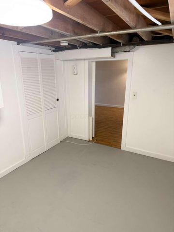 693 Maurine Drive, Columbus, OH 43228