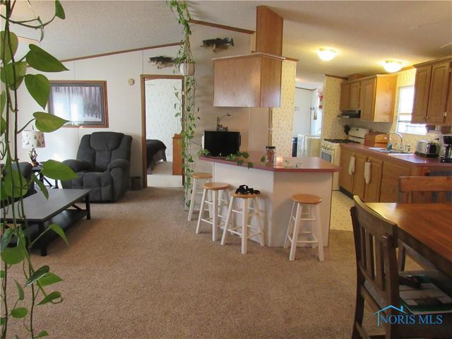 207 Modoc Trail, Montpelier, OH 43543