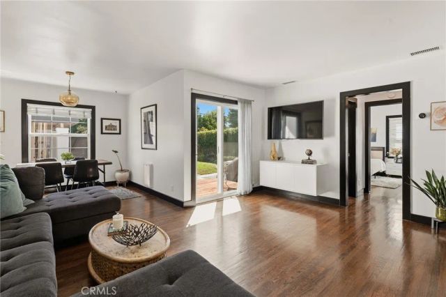 6636 Yarmouth, Reseda, CA 91335