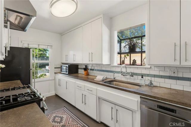6636 Yarmouth, Reseda, CA 91335