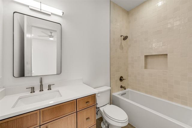 2410 N Prairie Avenue, Dallas, TX 75204