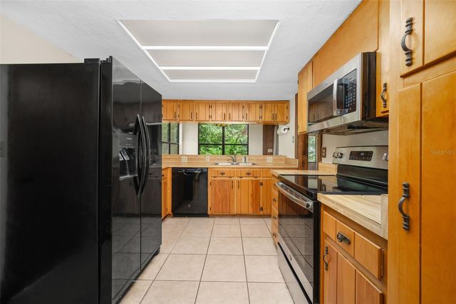1301 NW 94TH STREET, Gainesville, FL 32606