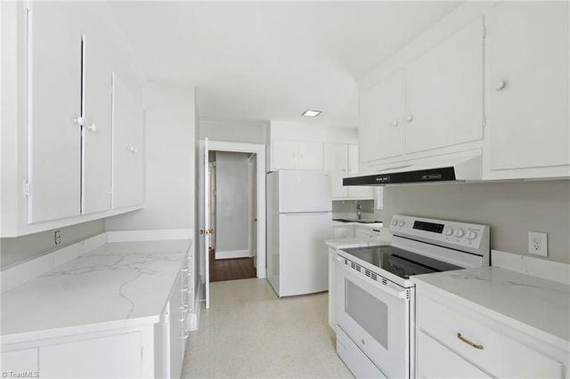 532 Central Avenue, Burlington, NC 27215