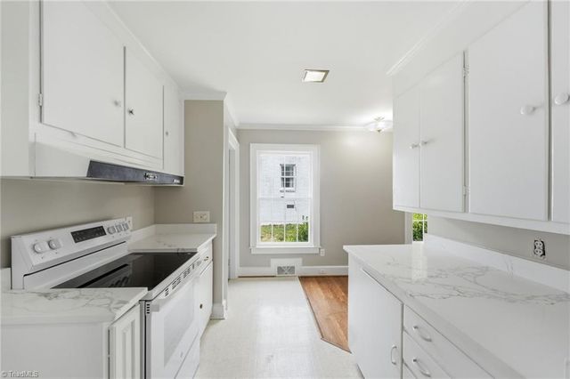 532 Central Avenue, Burlington, NC 27215