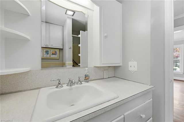 532 Central Avenue, Burlington, NC 27215