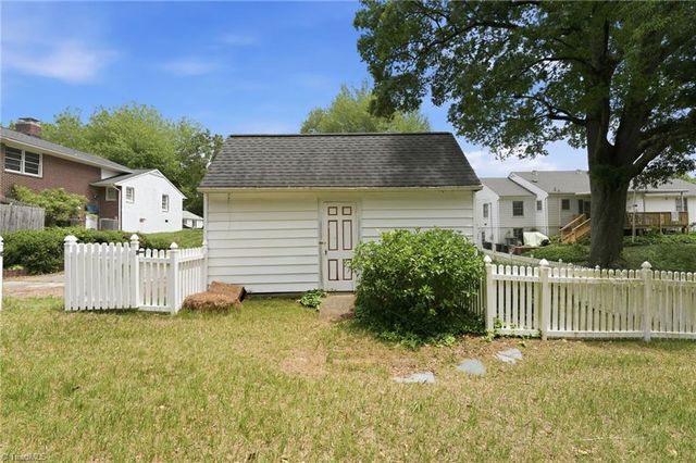 532 Central Avenue, Burlington, NC 27215