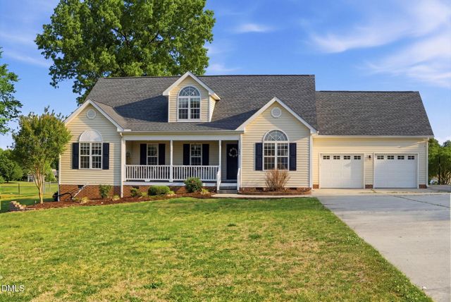 104 Churchill Downs Drive, Clayton, NC 27520