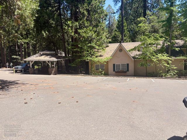 633 FOREST MEADOWS DRIVE, Murphys, CA 95247