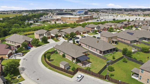 16616 Brogan LN, Pflugerville, TX 78660