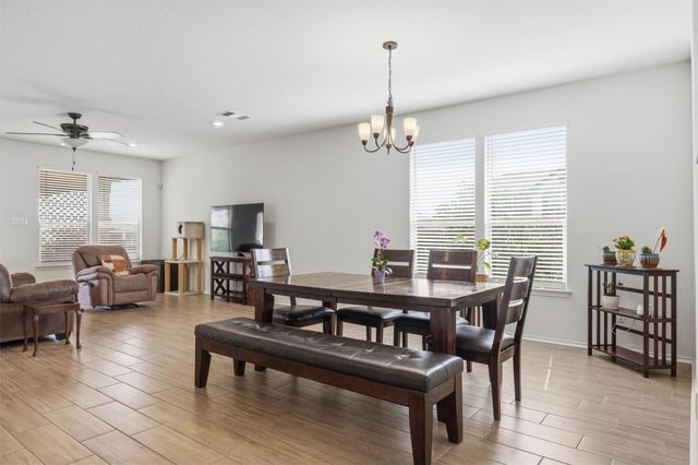 16616 Brogan LN, Pflugerville, TX 78660
