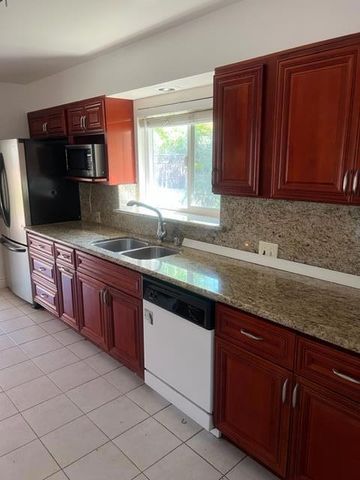 1592 S Mary Avenue, Sunnyvale, CA 94087