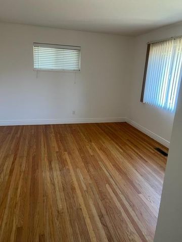 1592 S Mary Avenue, Sunnyvale, CA 94087