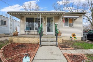 29510 Glenwood Street, Inkster, MI 48141