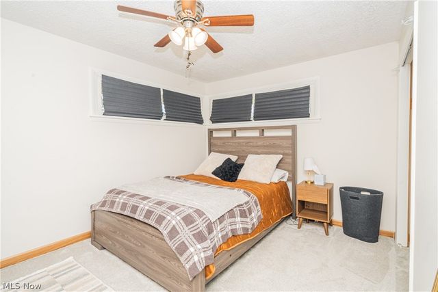 375 Sleepy Hollow Drive, Canfield, OH 44406