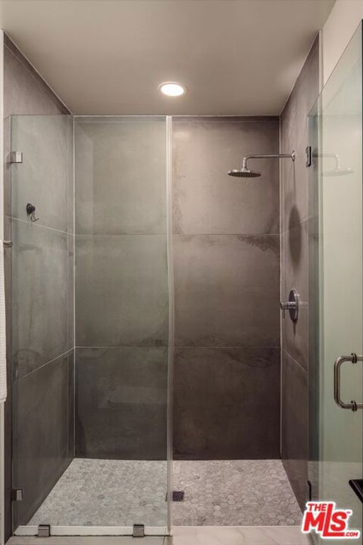 Image 23 of property listing at 9761 Via Pavia, Burbank, CA 91504