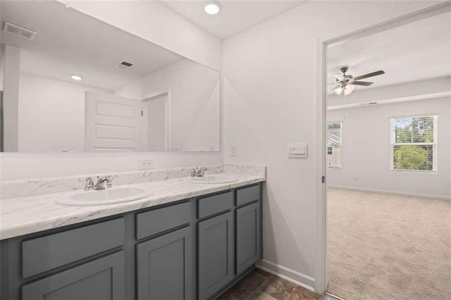 61 Weymouth Drive, Locust Grove, GA 30248