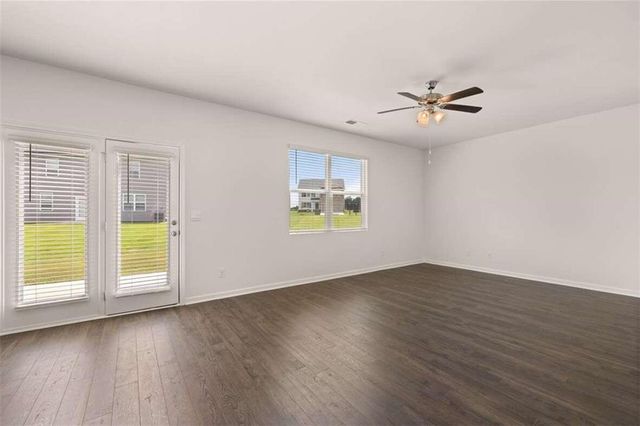 61 Weymouth Drive, Locust Grove, GA 30248