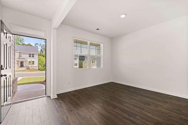 61 Weymouth Drive, Locust Grove, GA 30248