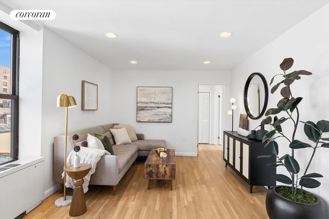 317 W 95th St Apt 7D, New York City, NY 10025