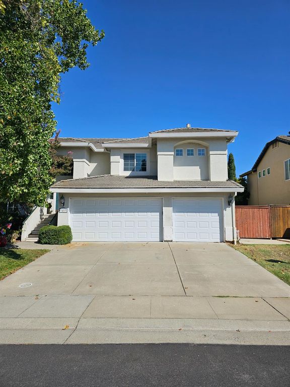 3403 Lakeland Way, Elk Grove, CA 95758