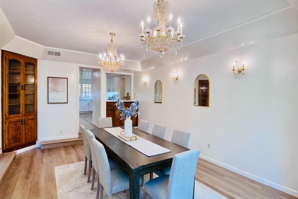 Image 16 of property listing at 8155 N Fowler Avenue, Clovis, CA 93619