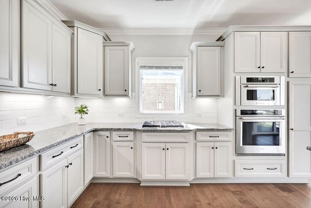 2552 E Timber Crest Drive NE, Leland, NC 28451