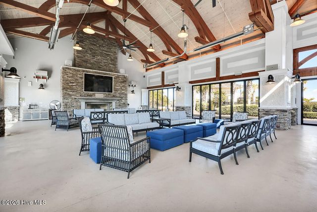 2552 E Timber Crest Drive NE, Leland, NC 28451