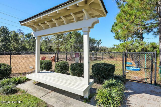 2552 E Timber Crest Drive NE, Leland, NC 28451