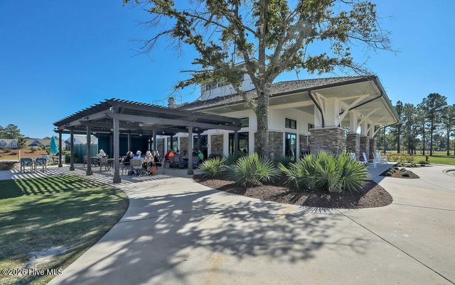 2552 E Timber Crest Drive NE, Leland, NC 28451