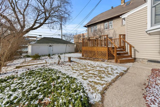 4483 N Cramer STREET, Shorewood, WI 53211