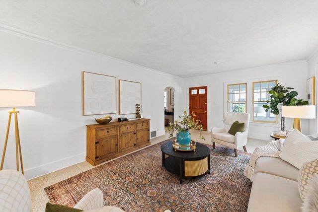 4483 N Cramer STREET, Shorewood, WI 53211