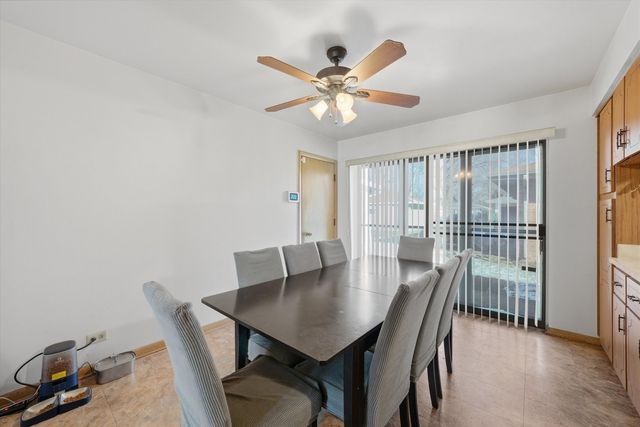 16712 Elm Street, South Holland, IL 60473