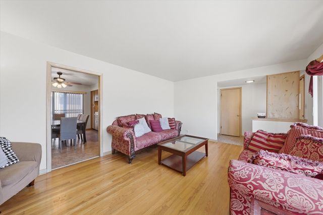 16712 Elm Street, South Holland, IL 60473